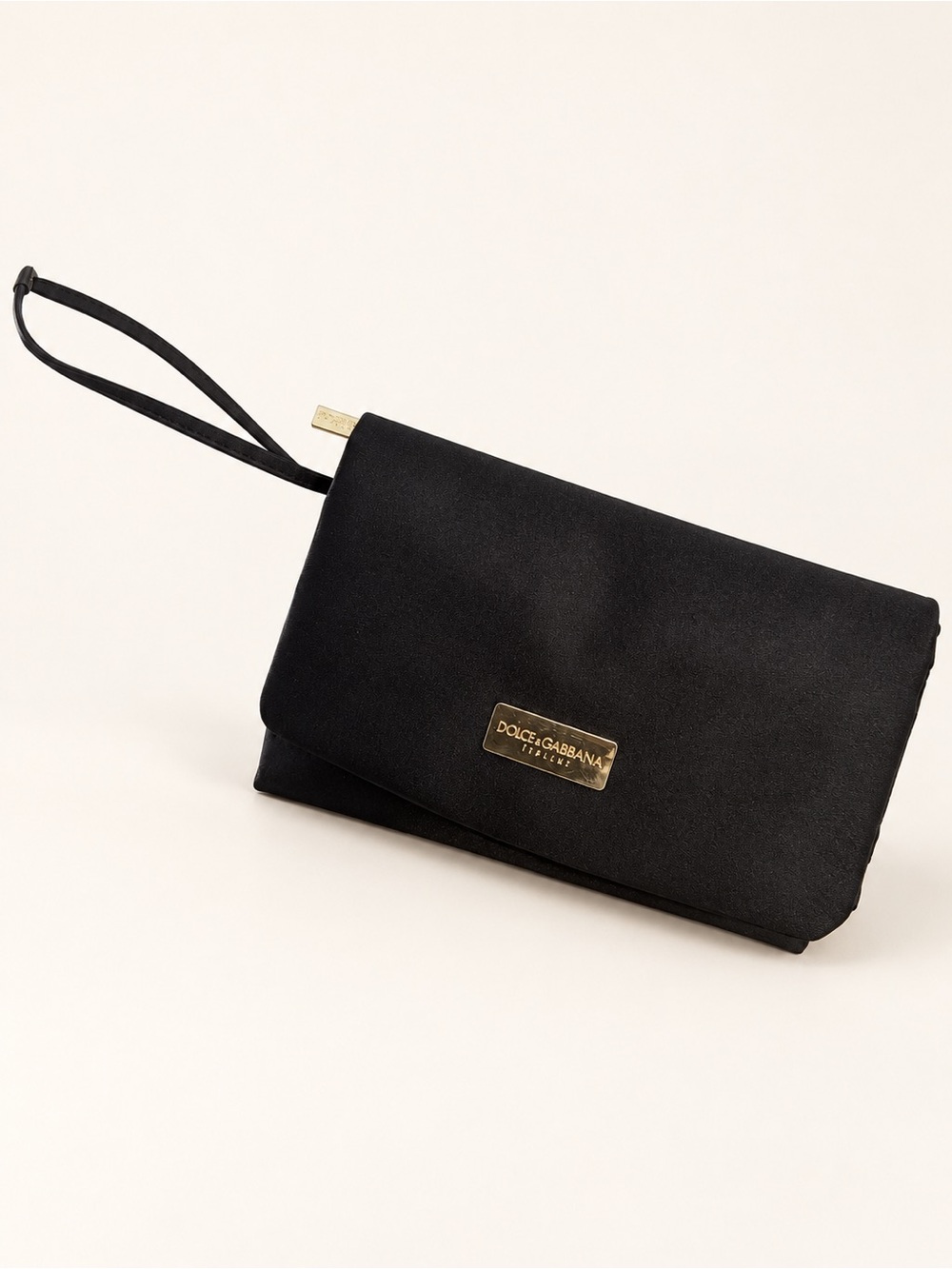 NWOT Dolce & Gabbana Black Womens Toiletry Wrist Pouch with Gold Plaque